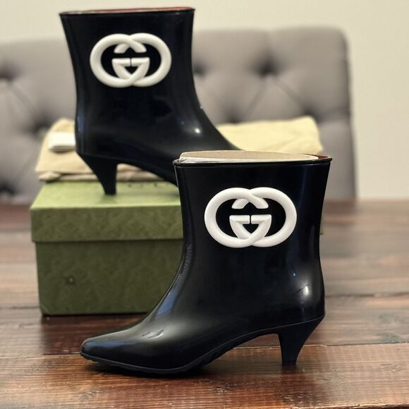 GUCCI Women's Interlocking G Rubber Ankle Boots - Picture 1 of 16